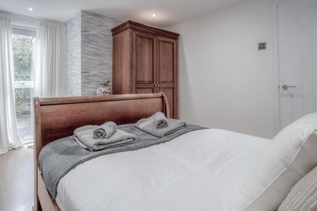 Captains Walk - 4 Bedroom Apartment - Saundersfoot Eksteriør billede