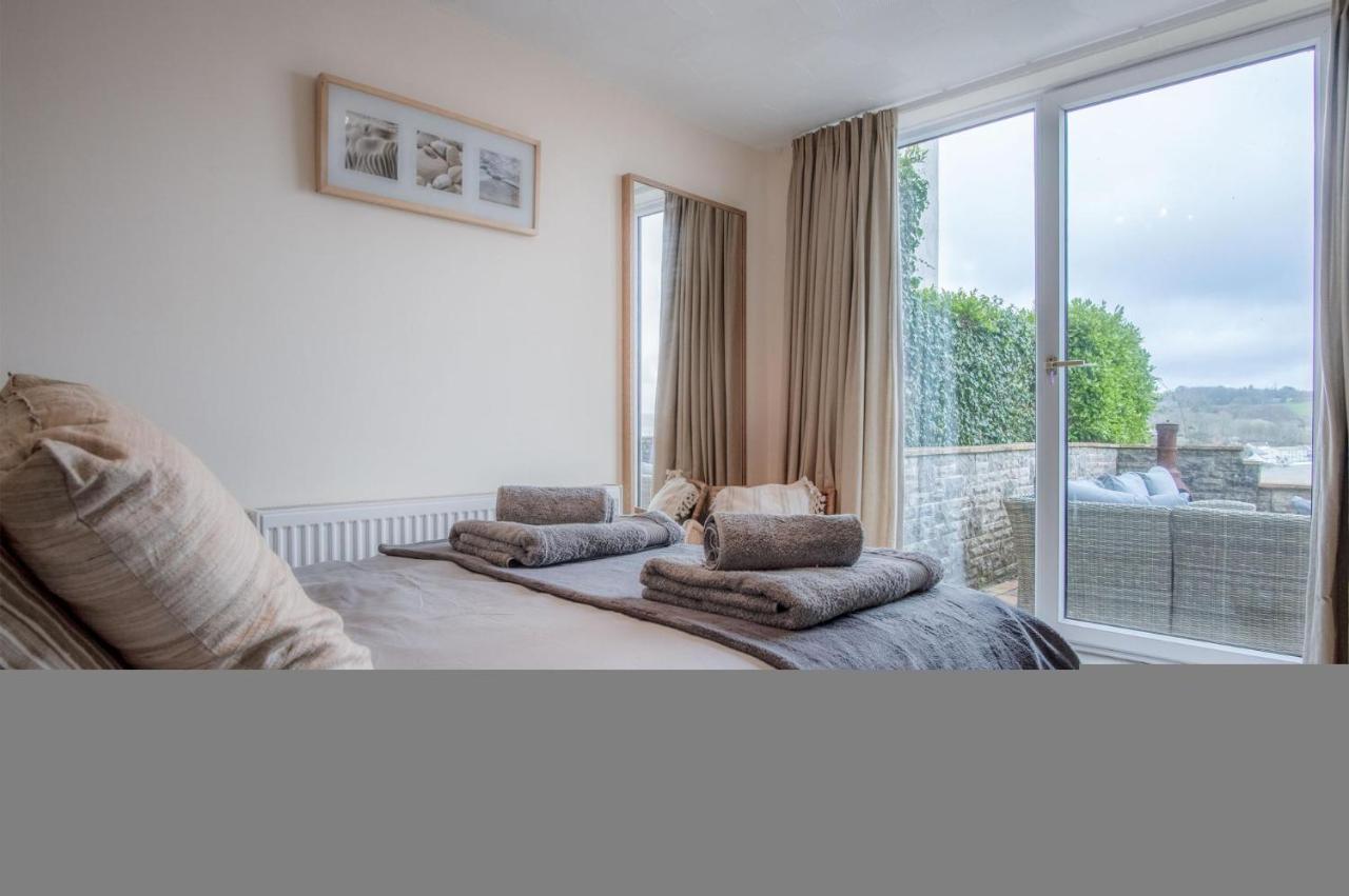 Captains Walk - 4 Bedroom Apartment - Saundersfoot Eksteriør billede