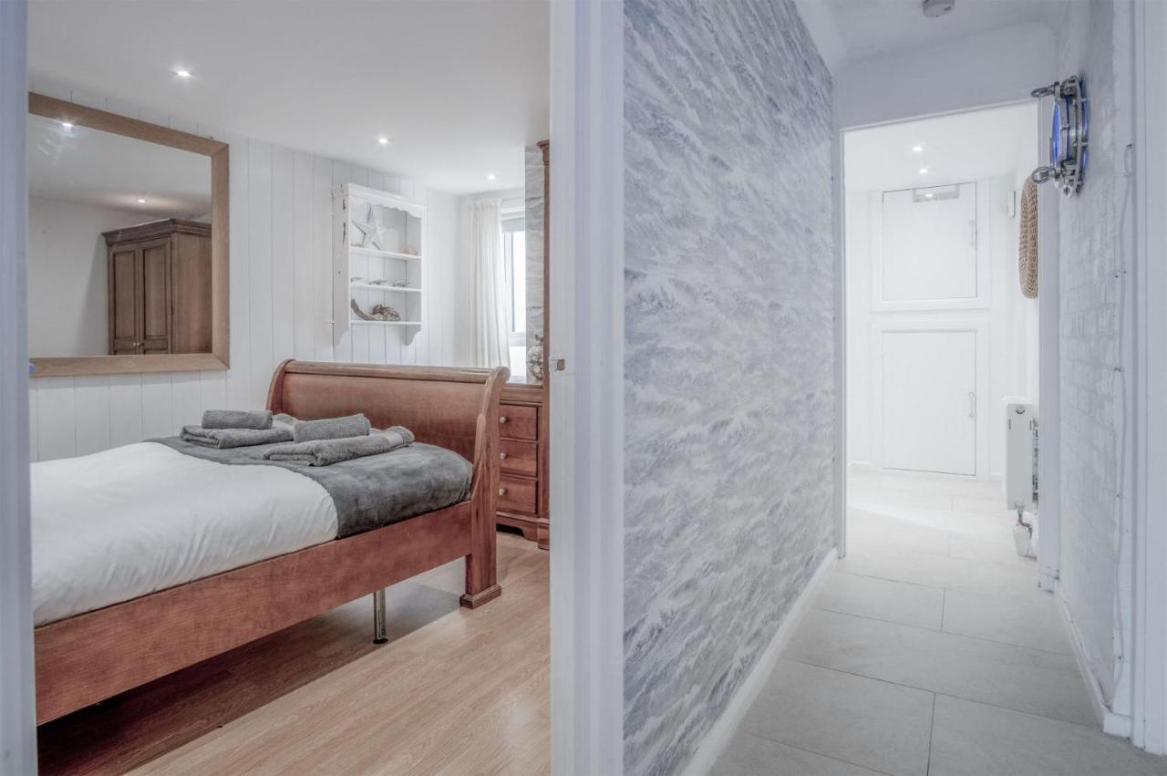 Captains Walk - 4 Bedroom Apartment - Saundersfoot Eksteriør billede