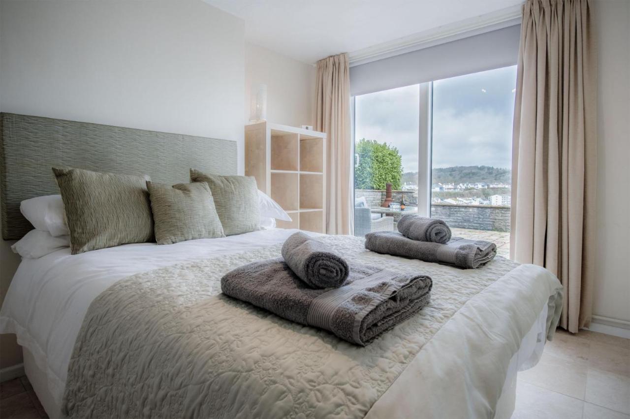 Captains Walk - 4 Bedroom Apartment - Saundersfoot Eksteriør billede