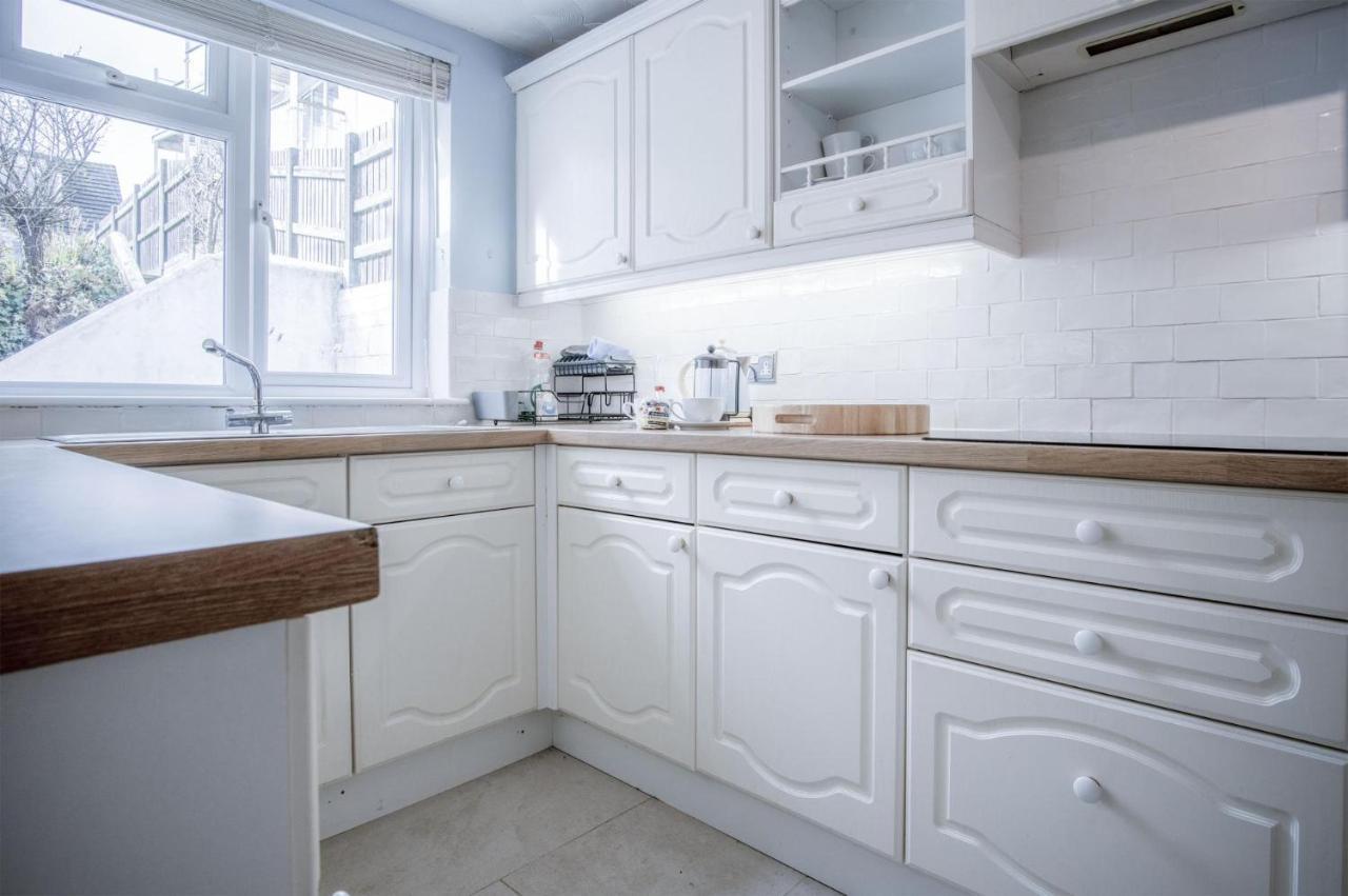 Captains Walk - 4 Bedroom Apartment - Saundersfoot Eksteriør billede