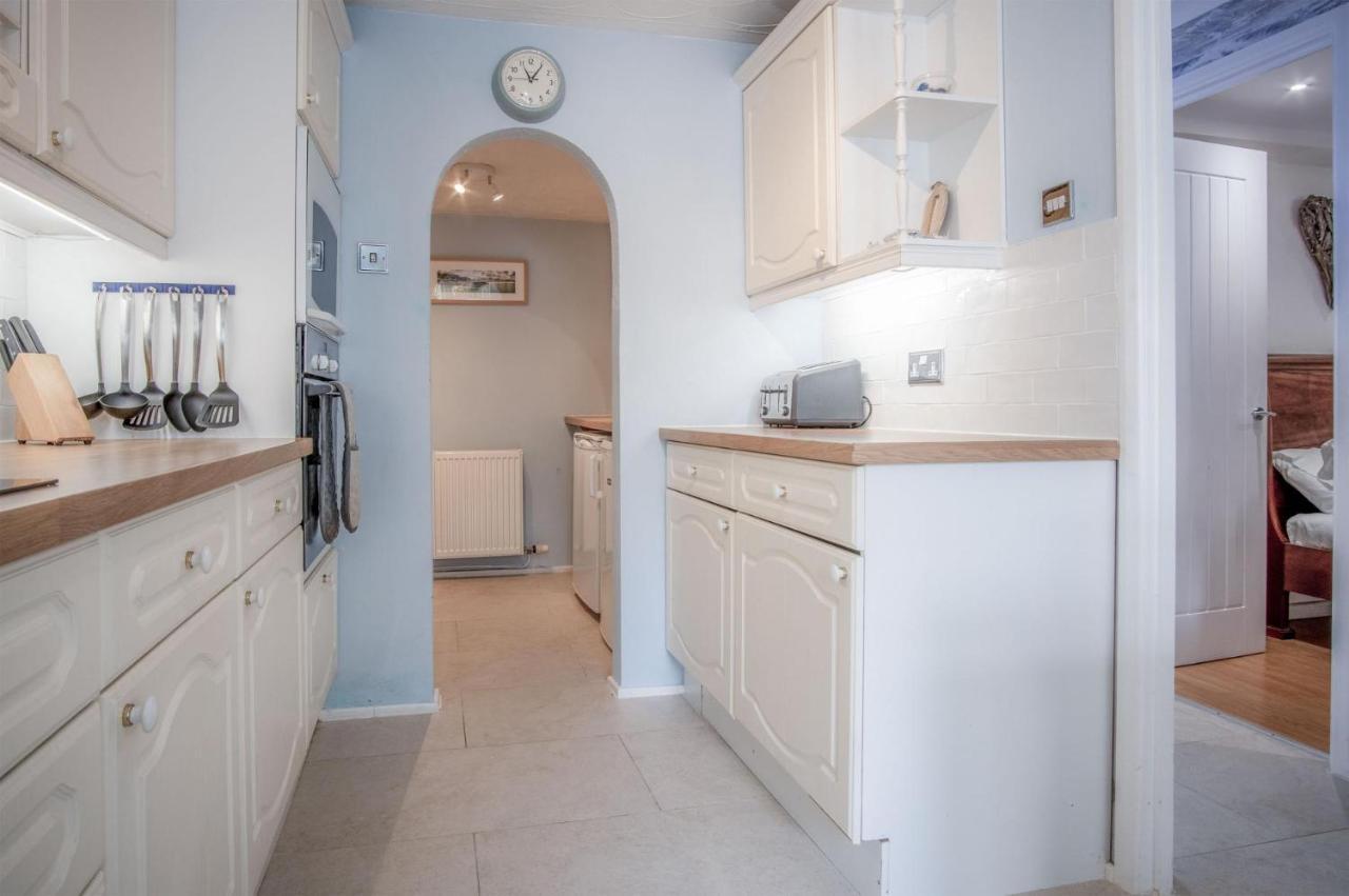 Captains Walk - 4 Bedroom Apartment - Saundersfoot Eksteriør billede