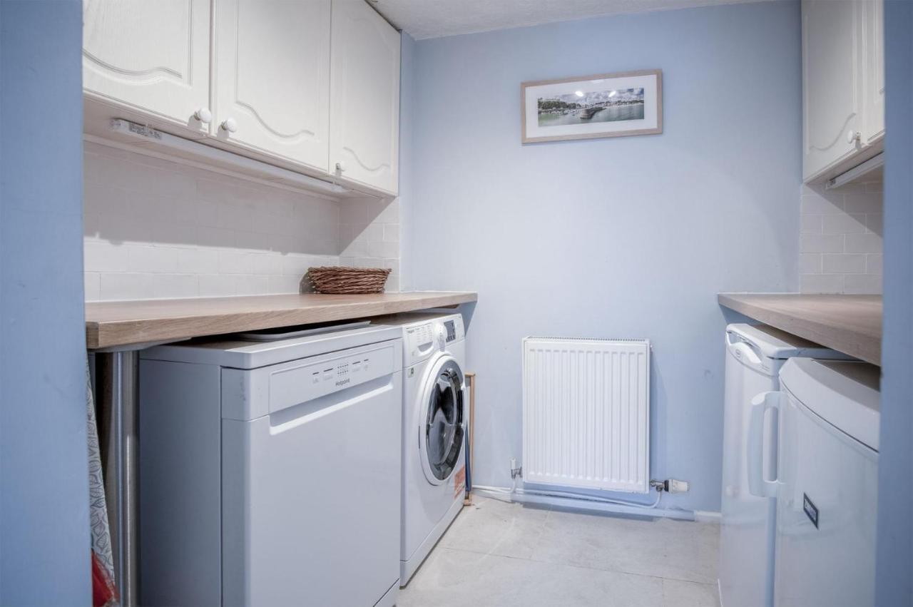 Captains Walk - 4 Bedroom Apartment - Saundersfoot Eksteriør billede