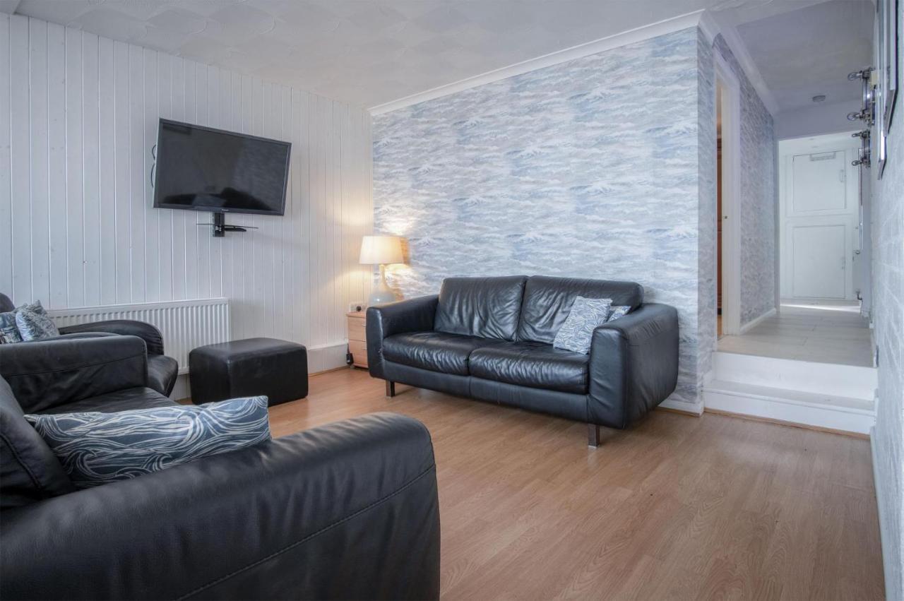 Captains Walk - 4 Bedroom Apartment - Saundersfoot Eksteriør billede