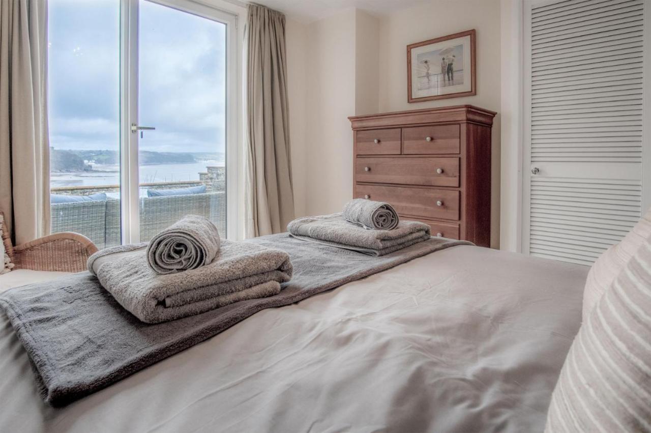 Captains Walk - 4 Bedroom Apartment - Saundersfoot Eksteriør billede